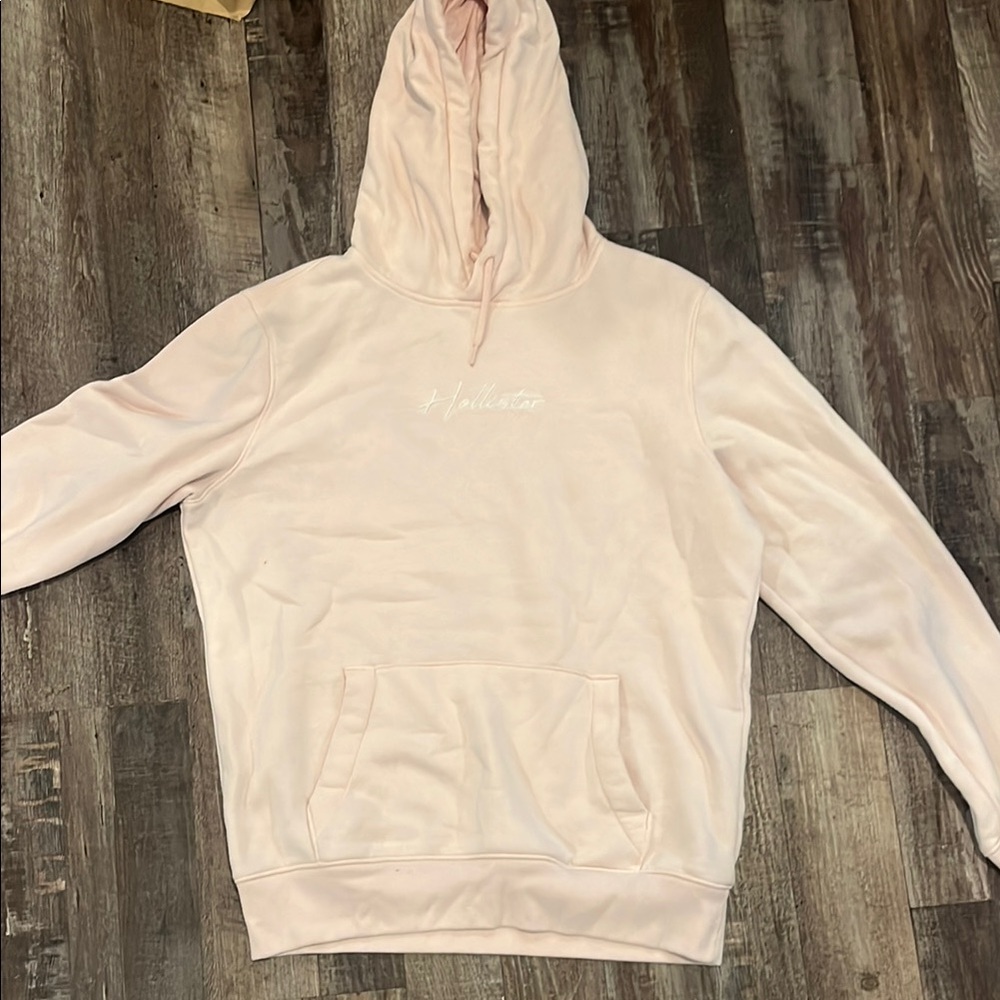 Hollister Men's Light Pink Hoodie Sweater